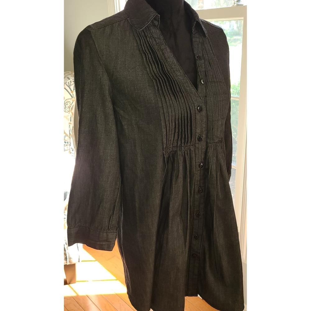 Miley Cyrus & Max Azria blouse Button Front Collar‎ Pleats Sassy Career Woman